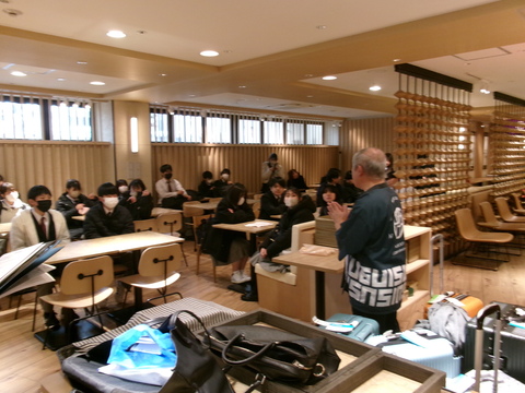 100_0020入館式　ホテルＳＵＩ京都清水